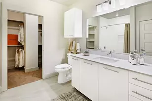 2727 Travis St, Houston, TX 77006 - Photo 14