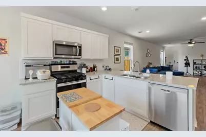 8306 Haflinger Drive, Austin, TX 78747 - Photo 8