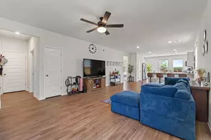 8306 Haflinger Dr, Austin, TX 78747 - Photo 2