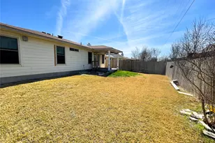 3906 Haleys Way, Round Rock, TX 78665 - Photo 18