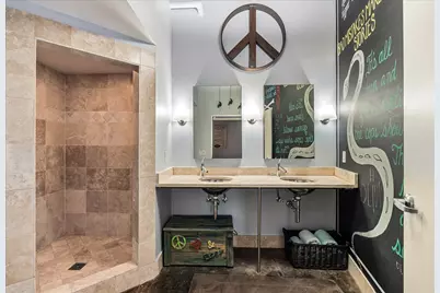 311 W 5th Street #703, Austin, TX 78701 - Photo 22