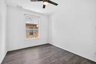 7817 Turnback Ledge Trail, Lago Vista, TX 78645 - Photo 32