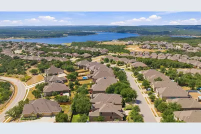 7817 Turnback Ledge Trail, Lago Vista, TX 78645 - Photo 36