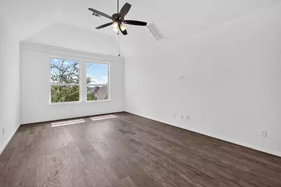 7817 Turnback Ledge Trail, Lago Vista, TX 78645 - Photo 18