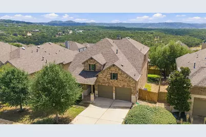 7817 Turnback Ledge Trail, Lago Vista, TX 78645 - Photo 38