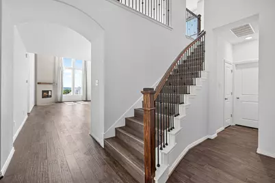 7817 Turnback Ledge Trail, Lago Vista, TX 78645 - Photo 2