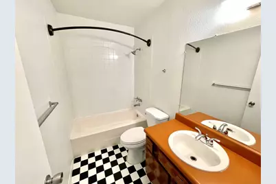 1802 Prairie Knoll Court #B, Austin, TX 78758 - Photo 8