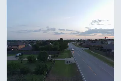 1100 County Road 313, Jarrell, TX 76537 - Photo 14
