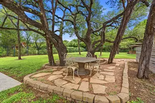 104 Quarry Lake Estate, Liberty Hill, TX 78642 - Photo 36