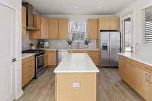 1716 Adina St, Austin, TX 78721 - Photo 10