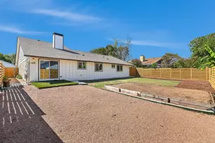 1202 Woodfield Dr, Austin, TX 78758 - Photo 22