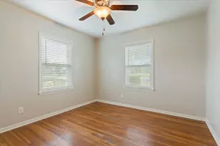 804 Ash St, Georgetown, TX 78626 - Photo 10