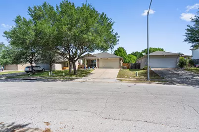 1108 Teapot Drive, Pflugerville, TX 78660 - Photo 2