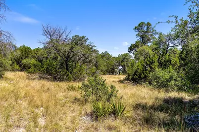 18825 Hidden Ridge Place, Jonestown, TX 78645 - Photo 6