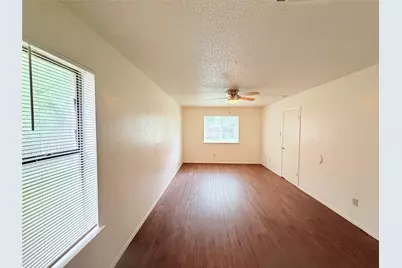10904 Meadgreen Court, Austin, TX 78758 - Photo 20