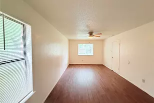 10904 Meadgreen Ct, Austin, TX 78758 - Photo 20