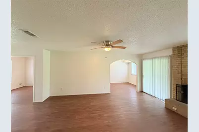 10904 Meadgreen Court, Austin, TX 78758 - Photo 4