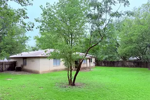 10904 Meadgreen Ct, Austin, TX 78758 - Photo 34