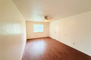 10904 Meadgreen Ct, Austin, TX 78758 - Photo 18