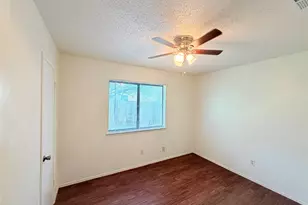 10904 Meadgreen Ct, Austin, TX 78758 - Photo 28