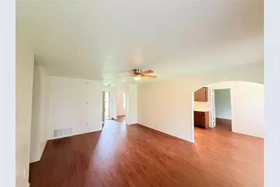 10904 Meadgreen Court, Austin, TX 78758 - Photo 6