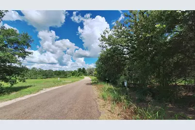 1014 Beaver Lake Drive, Caldwell, TX 77836 - Photo 12