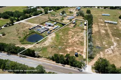 1856 Fm 2104 Highway, Paige, TX 78659 - Photo 2