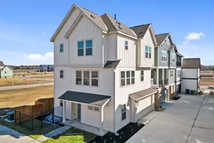 6400 Stockman Dr, Austin, TX 78747 - Photo 30