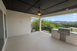 19513 Diversion Cir, Jonestown, TX 78645 - Photo 14