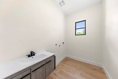 131 Koele Court, Bastrop, TX 78602 - Photo 20