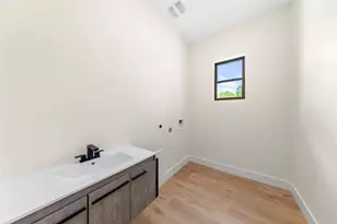 131 Koele Ct, Bastrop, TX 78602 - Photo 20