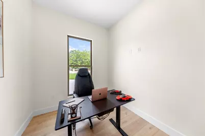 131 Koele Court, Bastrop, TX 78602 - Photo 18