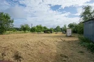 2774 Citation Dr, Del Valle, TX 78617 - Photo 6