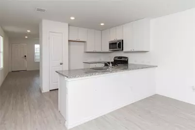 5812 San Geronimo, Seguin, TX 78155 - Photo 2