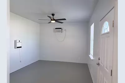251 Zimmerman Avenue #B, Bastrop, TX 78602 - Photo 6