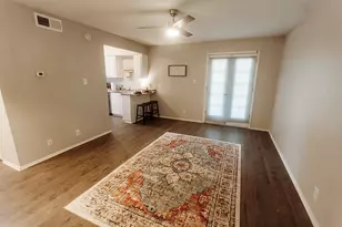 3712 Manchaca Rd, Austin, TX 78704 - Photo 2