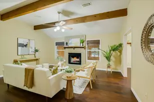 189 Shady Oaks Loop, Cedar Creek, TX 78612 - Photo 6