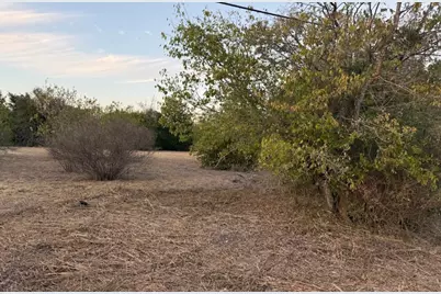 1121 Miller Street, Taylor, TX 76574 - Photo 8