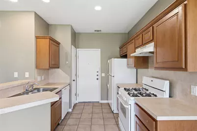 7502 Lazy Creek Drive, Austin, TX 78724 - Photo 10