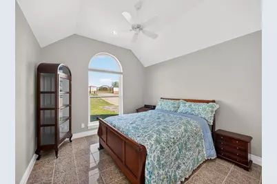 493 Chimney Cove Drive, Marble Falls, TX 78654 - Photo 22