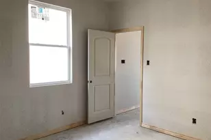 141 Clover Bnd, Liberty Hill, TX 78642 - Photo 12