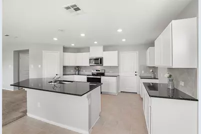 117 W Point Way, Elgin, TX 78621 - Photo 2