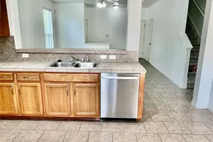 2419 Allred Dr, Austin, TX 78748 - Photo 10