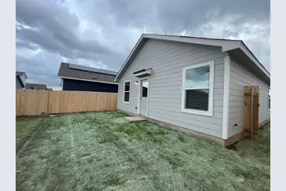 147 Gabbro Gardens, Maxwell, TX 78656 - Photo 6