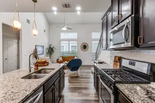 2204 Montague St, Austin, TX 78741 - Photo 16