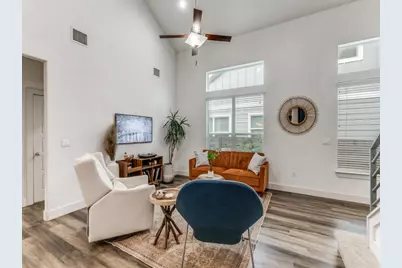 2204 Montague Street, Austin, TX 78741 - Photo 10