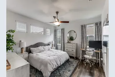 2204 Montague Street, Austin, TX 78741 - Photo 4