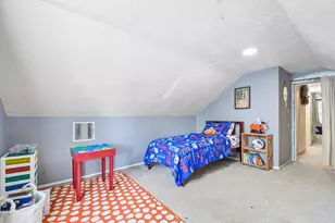 802 Hudgins St, Smithville, TX 78957 - Photo 8