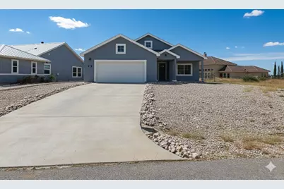 206 Lewis Todd, Blanco, TX 78606 - Photo 2