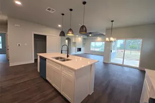 206 Lewis Todd, Blanco, TX 78606 - Photo 4